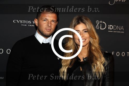 Halfweg 27 oktober 2016
Life after football LAF gala in the sugarfactory.
Stephanie Tency met vriend