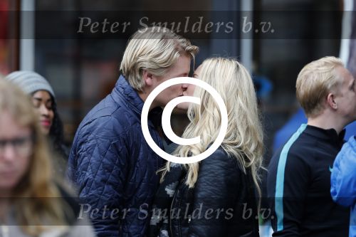 15 Oktober 2016 Thomas Berge met zijn nieuwe vriendin, zangeres Cassidy Roeks