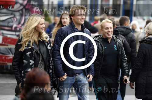 15 Oktober 2016 Thomas Berge met zijn nieuwe vriendin, zangeres Cassidy Roeks