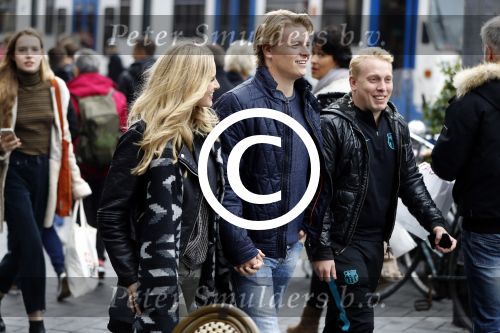 15 Oktober 2016 Thomas Berge met zijn nieuwe vriendin, zangeres Cassidy Roeks