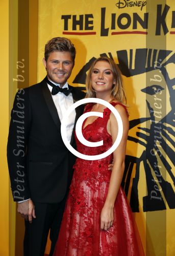 Scheveningen 30 oktober 2016
Premiere the lion king in het circustheater.
Tim Douwsma met vriendin Jessie Jazz Vuijck