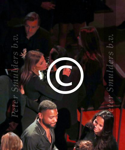Halfweg 27 oktober 2016
Life after football LAF gala in the sugarfactory. Joelle Witschge met haar ouders Richard en Lia. Ook vriend Timor Steffens was erbij