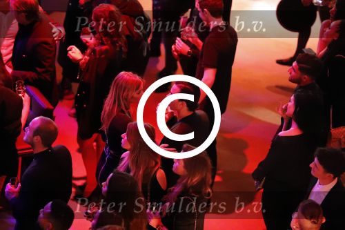 Halfweg 27 oktober 2016
Life after football LAF gala in the sugarfactory. Joelle Witschge met haar ouders Richard en Lia. Ook vriend Timor Steffens was erbij