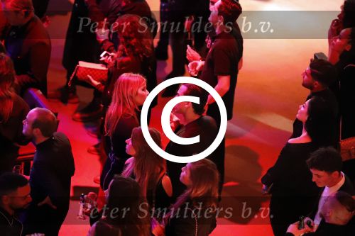 Halfweg 27 oktober 2016
Life after football LAF gala in the sugarfactory. Joelle Witschge met haar ouders Richard en Lia. Ook vriend Timor Steffens was erbij