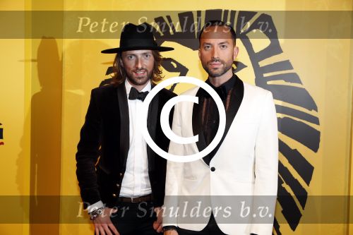 Scheveningen 30 oktober 2016
Premiere the lion king in het circustheater. Tommie Driessen met vriend