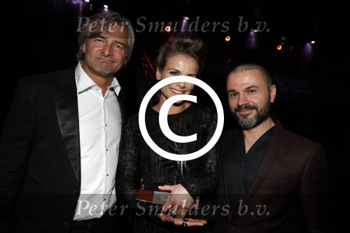 Amsterdam 13 oktober 2016
Televizierring 2016 in de heineken music Hall.
Victor Reinier en Angela Schijf met man