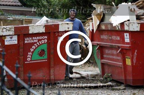 Bussum 13 oktober 2016
Xander de Buisonje werkt meer bij de verbouwing van zijn nieuwe huis.
