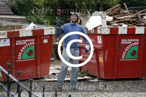 Bussum 13 oktober 2016
Xander de Buisonje werkt meer bij de verbouwing van zijn nieuwe huis.