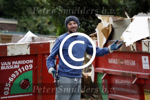 Bussum 13 oktober 2016
Xander de Buisonje werkt meer bij de verbouwing van zijn nieuwe huis.