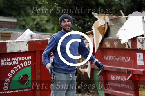 Bussum 13 oktober 2016
Xander de Buisonje werkt meer bij de verbouwing van zijn nieuwe huis.