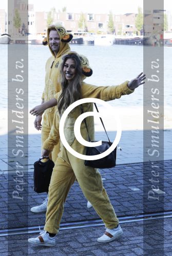 Amsterdam 16 oktober 2016
Wesley Sneijder en Yolanthe Sneijder Cabau vieren de 1e verjaardag van Xess Xava in de Harbour Club en het thema is Lion King. Ook Jessey was er natuurlijk bij. Xelly cabau v Kasbergen met vriend