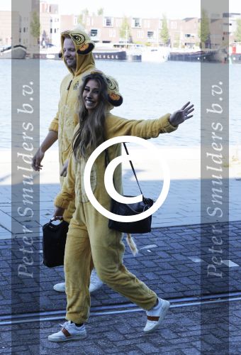 Amsterdam 16 oktober 2016
Wesley Sneijder en Yolanthe Sneijder Cabau vieren de 1e verjaardag van Xess Xava in de Harbour Club en het thema is Lion King. Ook Jessey was er natuurlijk bij. Xelly cabau v Kasbergen met vriend