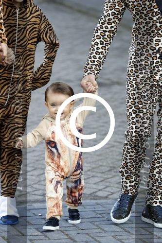 Amsterdam 16 oktober 2016
Wesley Sneijder en Yolanthe Sneijder Cabau vieren de 1e verjaardag van Xess Xava in de Harbour Club en het thema is Lion King. Ook Jessey was er natuurlijk bij.