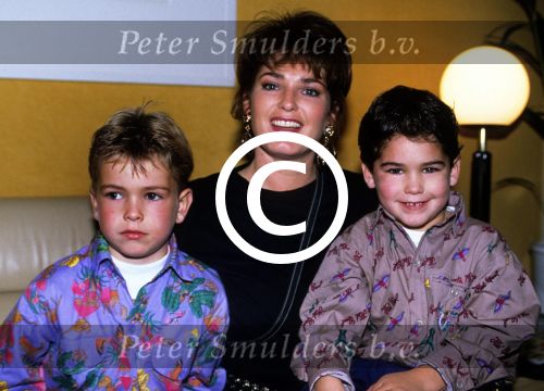 22 November 1989
Yvonne Brandsteder met haar kinderen 
Kinderen Rick Brandsteder 1984 (5jaar) en Robert Brandsteder 1986 (3jaar)