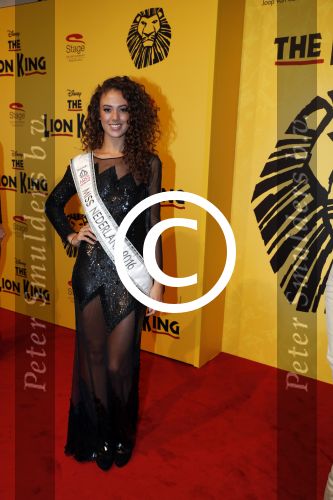 Scheveningen 30 oktober 2016
Premiere the lion king in het circustheater. Zoey Ivory met zus