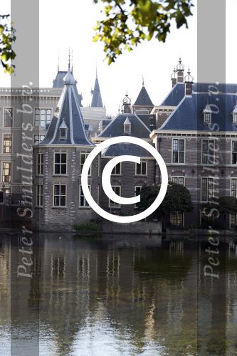 Den Haag 25 augustus 2016
Binnenhof het torentje en de hofvijver in Den Haag.