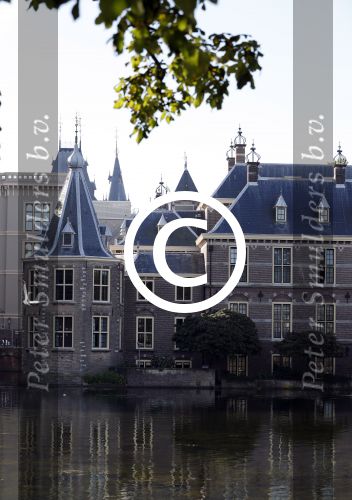 Den Haag 25 augustus 2016
Binnenhof het torentje en de hofvijver in Den Haag.