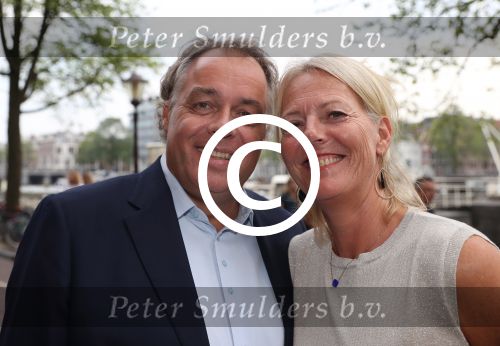 Amsterdam, 23 Augustus 2017 Premiere van Het Zwanenmeer
Aad Ouburg met partner Dorien Bey