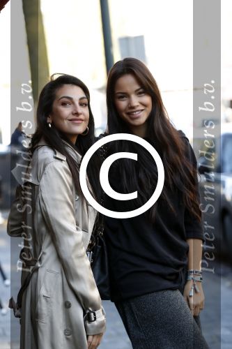 Amsterdam 7 november 2017
Fred v Leer Anna Nooshin Monica Geuze Leontine Borsato Kim Feenstra  Nikkie Tutorials Loinda Hakeboom Inge de Bruijn Quinty Trustfull op de cornelis schuytstraat.