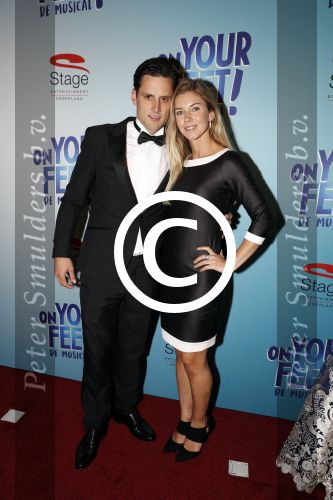 Utrecht 29 oktober 2017
Premiere on your feet in beatrixtheater in Utrecht. Anouk Hogendijk met vriend