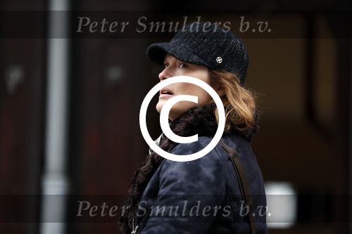 Amsterdam 11 oktober 2017
Anouk v Nes op de fiets in amsterdam