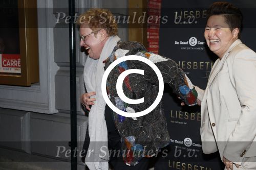 Amsterdam 2 oktober 2017
Premiere Liesbeth List de musical in Carre. Astrid Nijgh met partner