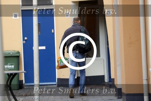 Scheveningen 27 oktober 2017
Barbie krijgt bezoek van Chiel Harten en van de sociale dienst aan huis.