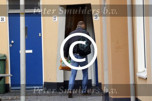 Scheveningen 27 oktober 2017
Barbie krijgt bezoek van Chiel Harten en van de sociale dienst aan huis.