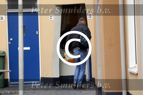 Scheveningen 27 oktober 2017
Barbie krijgt bezoek van Chiel Harten en van de sociale dienst aan huis.