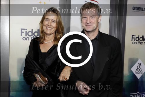 Amsterdam 5 november 2017
Premiere Fiddler on the Roof in het nieuwe de la mar theater. Bart Oomen met partner