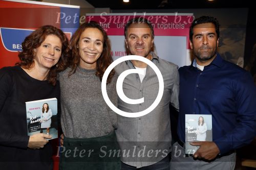 Bilthoven 7 november 2017
Boekpresentatie Bibian Mentel. Edwin Spee . Barbara Barend en haar Arts Max krijgen de eerste boeken