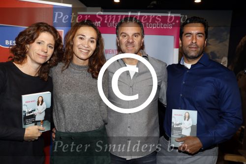Bilthoven 7 november 2017
Boekpresentatie Bibian Mentel. Edwin Spee . Barbara Barend en haar Arts Max krijgen de eerste boeken