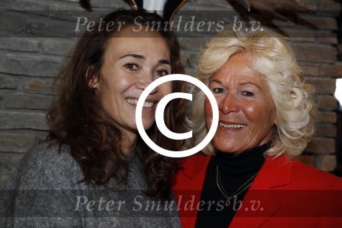 Bilthoven 7 november 2017
Boekpresentatie Bibian Mentel. Bibian met haar moeder