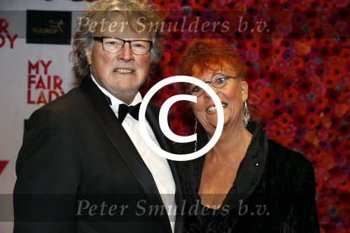 Amsterdam 6 november 2017 
Premiere my fair lady in carre. Carry Tefsen met man