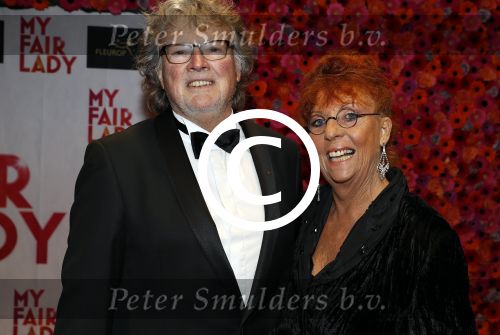 Amsterdam 6 november 2017 
Premiere my fair lady in carre. Carry Tefsen met man