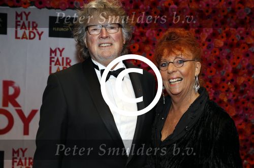 Amsterdam 6 november 2017 
Premiere my fair lady in carre. Carry Tefsen met man