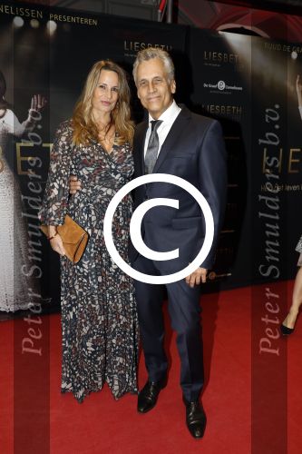 Amsterdam 2 oktober 2017
Premiere Liesbeth List de musical in Carre. Claudia en Robert Schoemacher