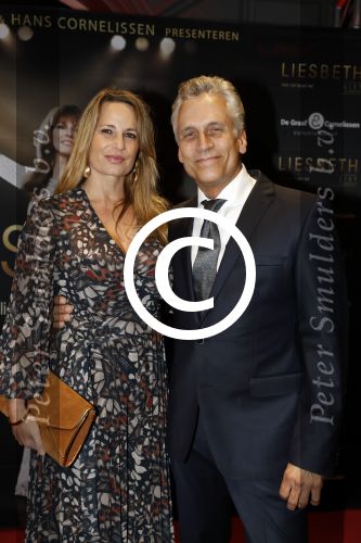 Amsterdam 2 oktober 2017
Premiere Liesbeth List de musical in Carre. Claudia en Robert Schoemacher