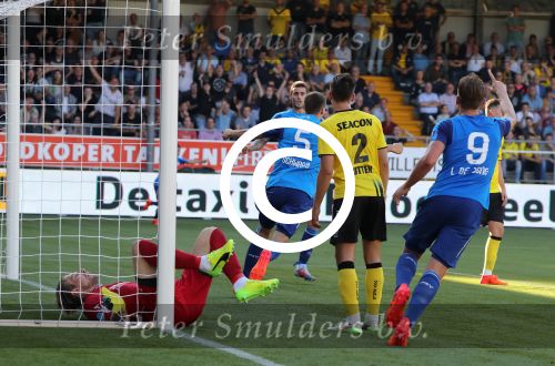 Venlo. 15 Oktober 2017 Kompetitiewedstrijd Seizoen 2017/2018
VVV-PSV, eindstand 2-5
Daniel Schwaab scoort 2-3