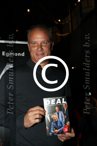 Scheveningen 7 november 2017
Noekpresentatie DEAL van Rob Jansen geschreven door Michiel v Egmond. Dennis Bergkamp