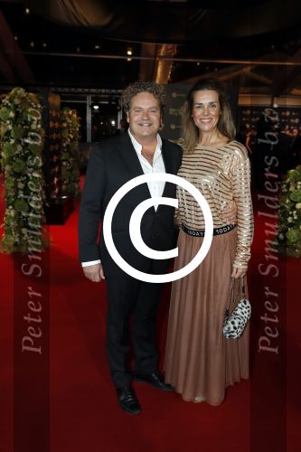 Amsterdam 12 oktober 2017 
Uitreiking televizierring in het afas live theater. Dirk Zeelenberg met vrouw