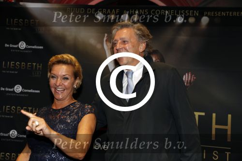 Amsterdam 2 oktober 2017
Premiere Liesbeth List de musical in Carre. Ed Nijpels met Mariska v Kolck