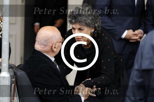 Amsterdam 14 oktober 2017
Afscheidsdienst van burgemeetser Eberhard v d Laan in het concertgebouw. Ed v Tijn met zijn vrouw Odette Taminiau en Hanneke Groenteman