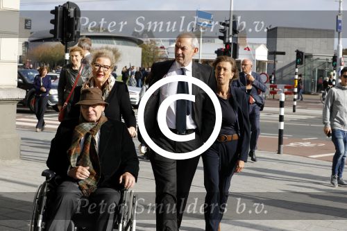 Amsterdam 14 oktober 2017
Afscheidsdienst van burgemeetser Eberhard v d Laan in het concertgebouw.Job Cohen met zijn vrouw en Ed v Tijn met zijn vrouw Odette Taminiau