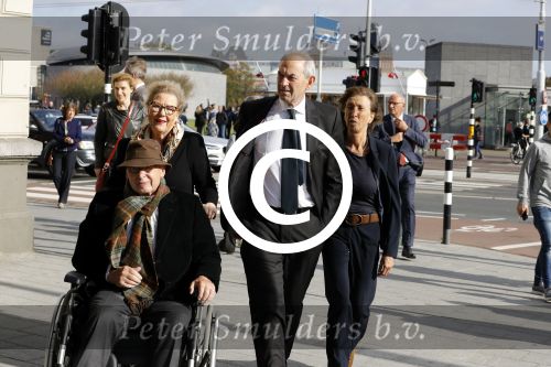 Amsterdam 14 oktober 2017
Afscheidsdienst van burgemeetser Eberhard v d Laan in het concertgebouw.Job Cohen met zijn vrouw en Ed v Tijn met zijn vrouw Odette Taminiau