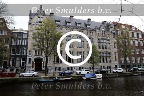 Amsterdam 1 november 2017
In complex de Grooten Heer heeft Edwin Evers een appartement / huis gekocht.
