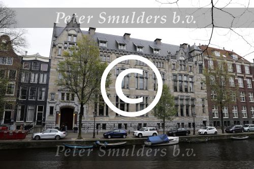Amsterdam 1 november 2017
In complex de Grooten Heer heeft Edwin Evers een appartement / huis gekocht.