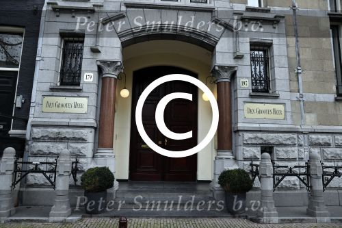 Amsterdam 1 november 2017
In complex de Grooten Heer heeft Edwin Evers een appartement / huis gekocht.