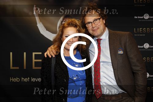 Amsterdam 2 oktober 2017
Premiere Liesbeth List de musical in Carre. Ellen Pieters met man
