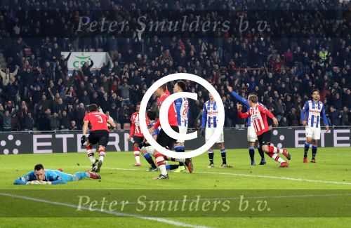 Eindhoven, 22 Januari 2017 Kompetitiewedstrijd PSV-SC Heerenveen, eindstand 4-3
Erwin Mulder wordt gepasseerd.
Doelpunt Hector Moreno